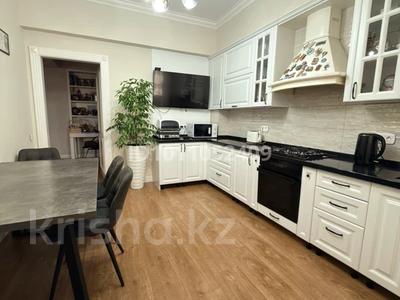 3-бөлмелі пәтер · 123.6 м² · 7/10 қабат, Розыбакиева 250б — Радостовца, бағасы: 98 млн ₸ в Алматы, Бостандыкский р-н