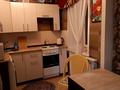 1-бөлмелі пәтер · 30 м² · 6/9 қабат, Виноградова 6 — Рынок Доснар, Сити фод( еда города), магазин Ивушка, Шашлычная Мангал, Магазин 24/7. Также недалеко парк Самал., бағасы: 8 000 ₸ в Усть-Каменогорске — фото 2