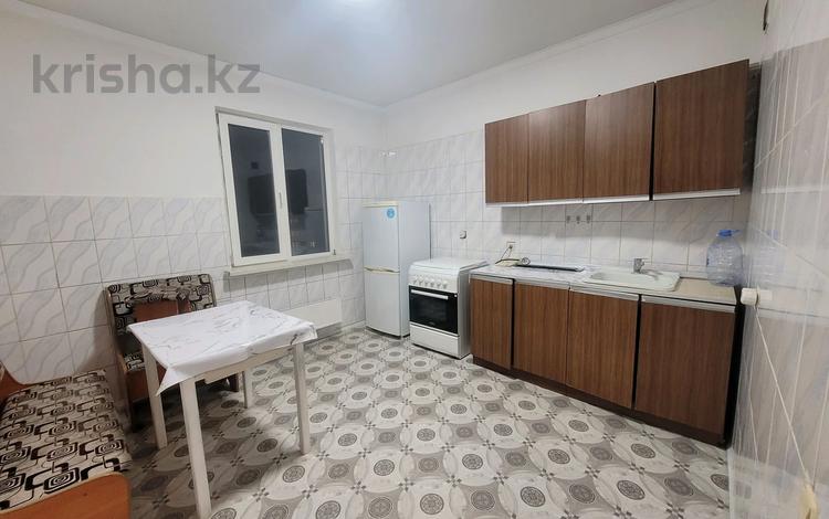 1-бөлмелі пәтер, 40 м², 9/9 қабат ай сайын, мкр Кулагер, бағасы: 170 000 〒 в Алматы, Жетысуский р-н — фото 2