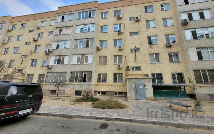 2-бөлмелі пәтер · 77 м² · 4/5 қабат, 19-й мкр 14/2, бағасы: 21 млн ₸ в Актау — фото 19