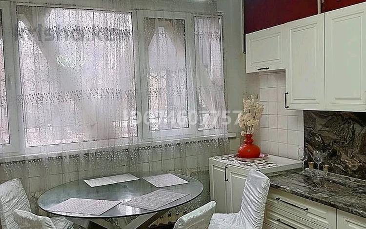 1-комнатная квартира · 46 м² · 2/9 этаж, мкр Орбита-2 10 за 12 000 ₸ в Алматы, Бостандыкский р-н — фото 11