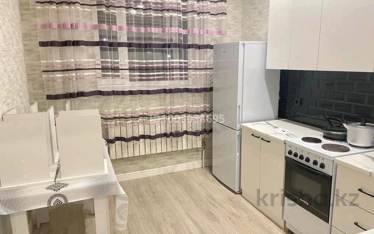 1-комнатная квартира · 37 м² · 2/7 этаж, Маметова 2/1 за 180 000 ₸ в Астане, Нура р-н — фото 2