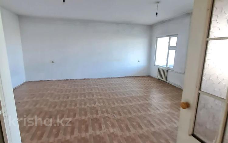 4-бөлмелі пәтер, 137 м², 4/5 қабат, мкр Нурсат 139 — ул.Назарбаева, бағасы: 37 млн 〒 в Шымкенте, Каратауский р-н — фото 2