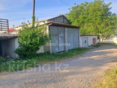Гараж · ЖІБЕК ЖОЛЫ — УЗИдің жанында, бағасы: 4 млн 〒 в Састобе