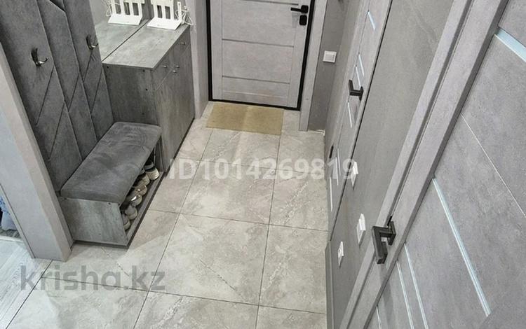 2-комнатная квартира · 47 м² · 9/9 этаж, Камзина 41/1 за 27.5 млн ₸ в Павлодаре — фото 18