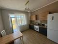 3-бөлмелі пәтер · 85 м² · 3/3 қабат, Рыскулбекова 62 — В районе парка Кирова, бағасы: 300 000 ₸ в Уральске — фото 5