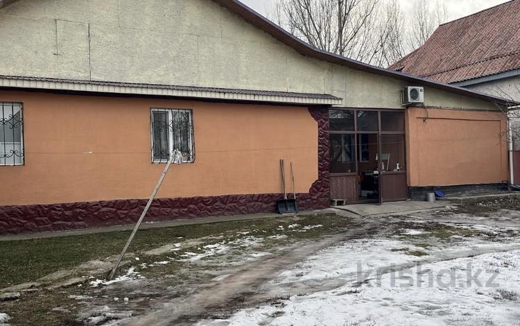 Отдельный дом · 5 комнат · 100 м² · 7 сот., мкр Айгерим-2 за 65 млн ₸ в Алматы, Алатауский р-н — фото 2