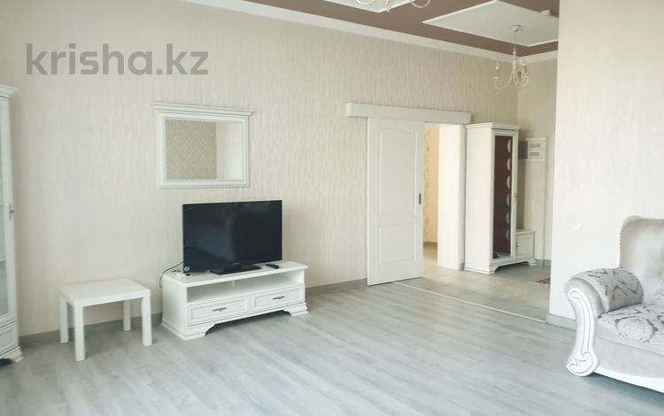 2-комнатная квартира · 82 м² · 11/20 этаж, Аль-Фараби 21 за 76 млн ₸ в Алматы, Бостандыкский р-н — фото 12