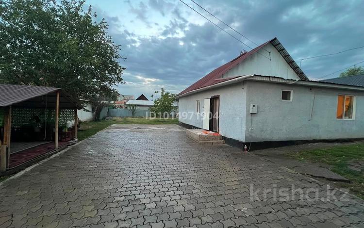 Часть дома · 4 комнаты · 80 м² · 8 сот., мкр Шанырак-1, Оқжетпес 10 за 55 млн ₸ в Алматы, Алатауский р-н — фото 2
