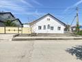 Отдельный дом · 4 комнаты · 144 м² · 5 сот., мкр Центральный, Сырым Каженбаева 8 — Возле остановка Чехова Идеал есть рядом гостиница Шагала есть за 40 млн ₸ в Атырау