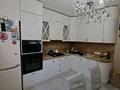 Отдельный дом · 4 комнаты · 200 м² · 10 сот., Квартал А за 48 млн ₸ в Актобе, жилой массив Жанаконыс — фото 6