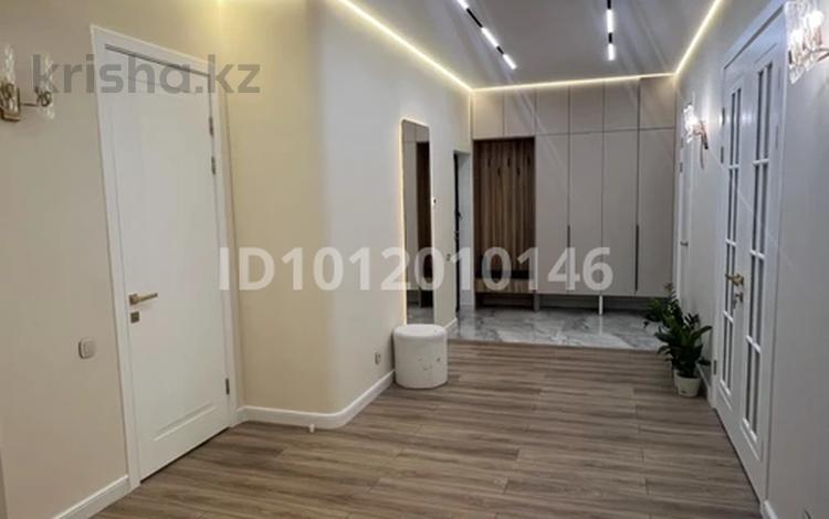 3-комнатная квартира · 134 м² · 6/9 этаж, Просп. Елорда 19А — Елорда 19 за 70 млн ₸ в Атырау, мкр Авангард-2 — фото 19