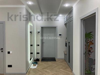 3-бөлмелі пәтер · 130 м² · 5/10 қабат, Самал 82, бағасы: 300 000 ₸ в Уральске
