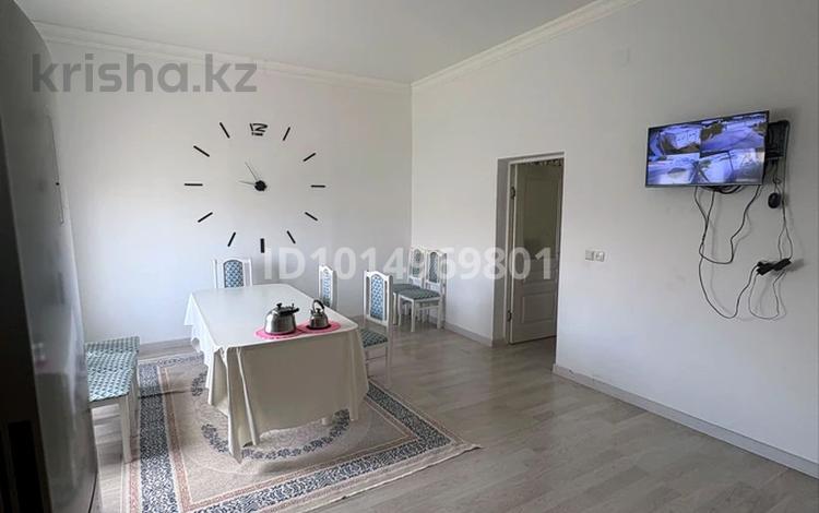 Жеке үй · 4 бөлме · 170 м² · 8 жүзд., Көктем ш/а., Аяган шыныбаев 32, бағасы: 38 млн ₸ в Атырау, мкр Коктем — фото 2