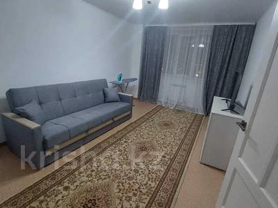 3-комнатная квартира · 65 м² · 7/18 этаж, Жабаева за 220 000 〒 в Петропавловске