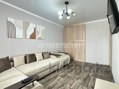 1-комнатная квартира · 46 м² · 7/9 этаж, Жамбыла 44/ — Жас Оркен, Тенистый центр, Дворец спорта за 15 000 ₸ в Петропавловске