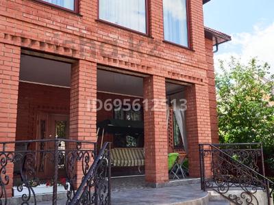 Отдельный дом · 8 комнат · 533.3 м² · 10 сот., Мкр.Самал 1 6 — Резиденция за 180 млн 〒 в Уральске