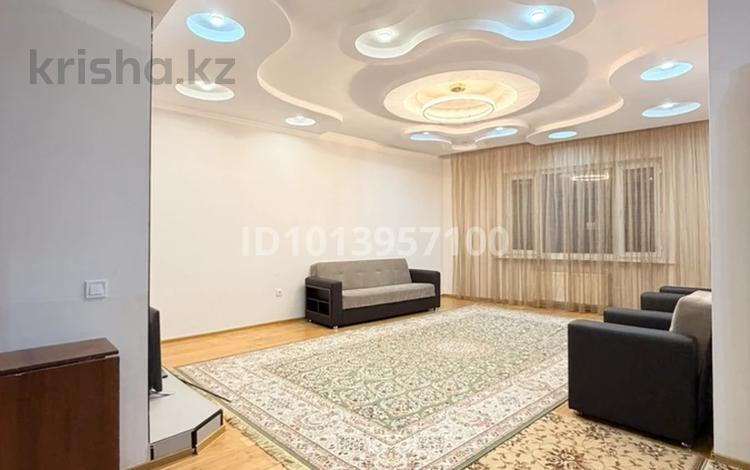 2-комнатная квартира · 75 м² · 10/20 этаж, Кенесары 42 за 300 000 ₸ в Астане, р-н Байконур — фото 2