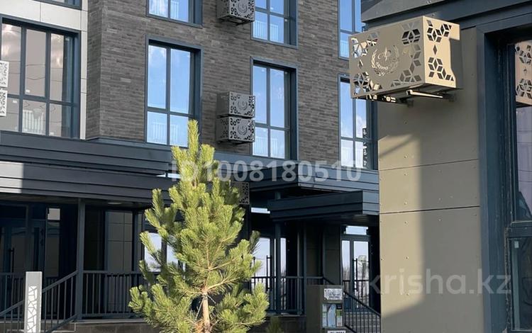 3-комнатная квартира · 65 м² · 4/5 этаж, Д.Конаева 17 за 45 млн 〒 — фото 2