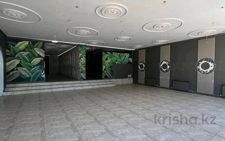 Офисы, магазины и бутики, общепит, салоны красоты, медцентры и аптеки · 225.1 м² за 90 млн ₸ в Актау, 11-й мкр — фото 2