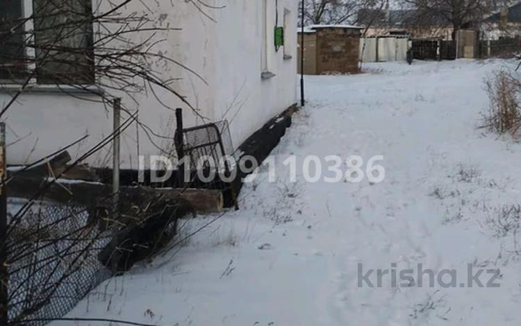 Үйдің бір бөлігі · 4 бөлме · 90 м² · 15 жүзд., Стройтелей 2 — Жумабек, бағасы: 10 млн ₸ в Курминском — фото 2