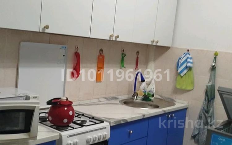 1-бөлмелі пәтер · 48 м² · 5/5 қабат, 5-й мкр. 5А, бағасы: 20 млн ₸ в Конаеве — фото 2
