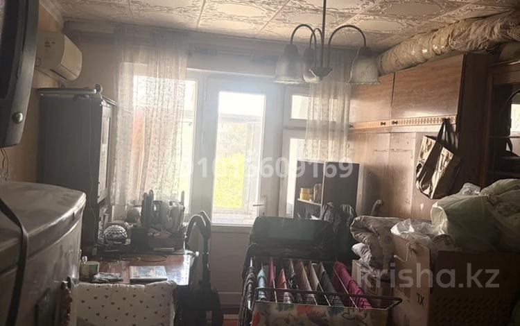 1-комнатная квартира · 30.6 м² · 4/5 этаж, 18-й микрорайон 9 за 13.5 млн ₸ в Шымкенте, Аль-Фарабийский р-н — фото 2