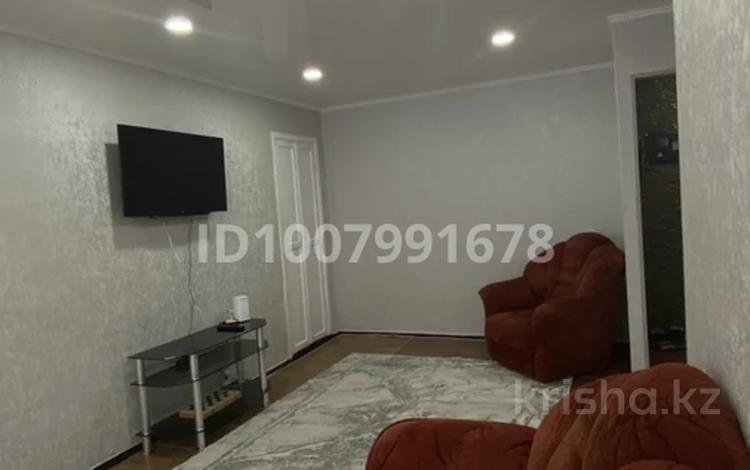 2-бөлмелі пәтер · 42 м² · 2/5 қабат, Казахстан 65 — Центр, бағасы: 200 000 〒 в Усть-Каменогорске — фото 14