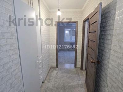 2-бөлмелі пәтер · 41 м² · 1/3 қабат, ул. Сураншы Батыра 34, бағасы: 13.7 млн ₸ в Аксукенте