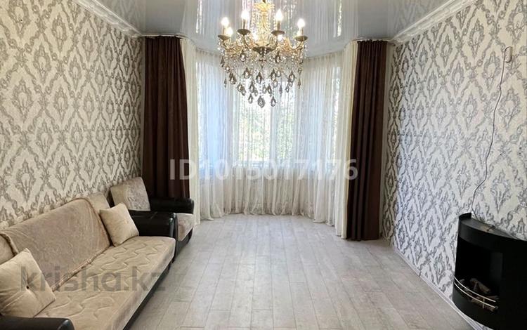 3-комнатная квартира · 72 м² · 3/3 этаж, 40 лет октября 25 за 21 млн ₸ в Рудном — фото 2