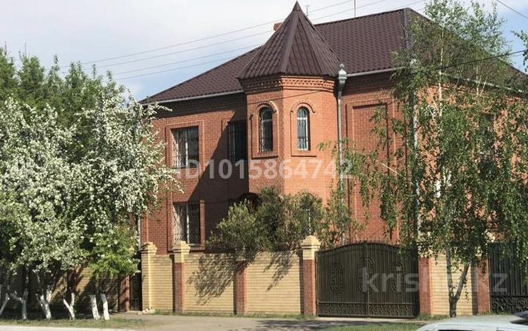 Отдельный дом · 7 комнат · 680 м² · 15 сот., Каирбекова 78 за 450 млн ₸ в Костанае — фото 2