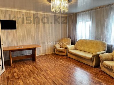 4-комнатный дом посуточно, 85 м², Ауэзова 164 за 25 000 〒 в Щучинске