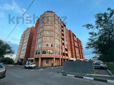 Пәтерлер в Костанайской обл.: 4-бөлмелі пәтер · 126.5 м² · 6/9 қабат, Толстого 27 — Каирбекова/Толстого, бағасы: 47 млн 〒 4-бөлмелі пәтер · 126.5 м² · 6/9 қабат, Толстого 27 — Каирбекова/Толстого, бағасы: 47 млн 〒 в Костанае