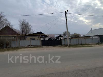 Жеке үй · 3 бөлме · 60 м² · 10 сот., Ауезова 15, бағасы: 35 млн ₸ в 