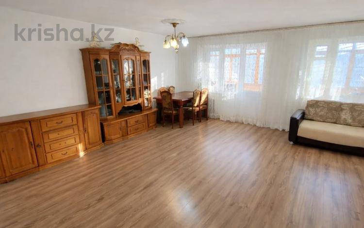 4-бөлмелі пәтер · 111.8 м² · 3/5 қабат, хамидачурина 30/1, бағасы: 28 млн ₸ в Уральске — фото 2