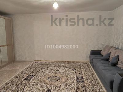 1-комнатная квартира · 52 м² · 8/10 этаж, мкр 5, Молдагулова — Ориентир за 150 000 ₸ в Актобе