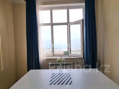 3-комнатная квартира · 85 м² · 5/19 этаж, 7А мкр 21 за 30 000 ₸ в Актау