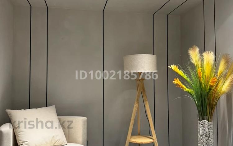 Кабинеты и рабочие места · 12 м² за 2 500 ₸ в Алматы, Алмалинский р-н — фото 2