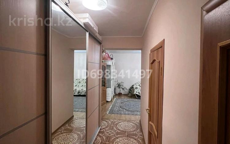 2-бөлмелі пәтер · 80 м² · 2/8 қабат, Алтын-Ауыл, бағасы: 29 млн 〒 в Каскелене — фото 2