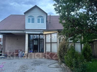 Продажа домов и дачи в Алматы: Отдельный дом · 6 комнат · 200 м² · 7.2 сот., мкр Шанырак-2 88 — Сырым батыра за 90 млн 〒 Отдельный дом · 6 комнат · 200 м² · 7.2 сот., мкр Шанырак-2 88 — Сырым батыра за 90 млн 〒 в Алматы, Алатауский р-н