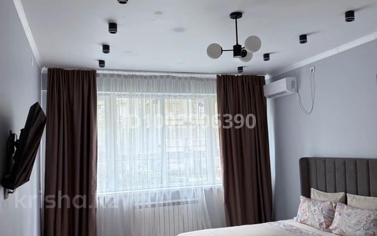 1-бөлмелі пәтер · 35 м², Сейфуллина 416 — Наппртив Mega Parka, Сейфуллина Макатаева, бағасы: 2 500 〒 в Алматы, Алмалинский р-н — фото 10