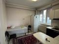 2-комнатная квартира · 45 м² · 14/14 этаж, Толе би 298/7 — Толе би Утеген батыра за 300 000 ₸ в Алматы — фото 3