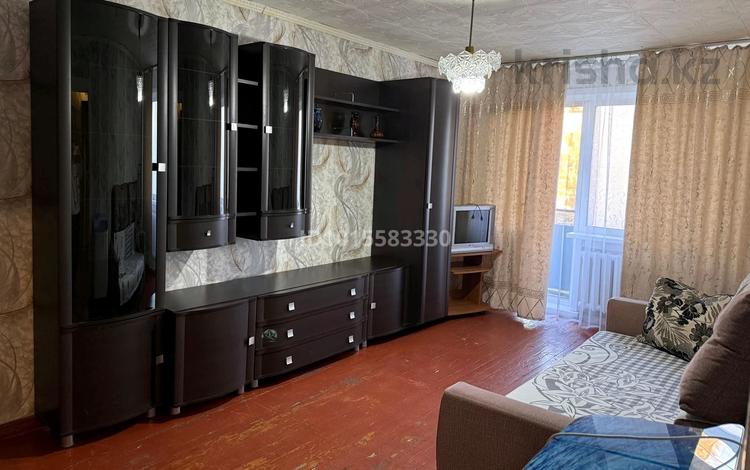 2-бөлмелі пәтер · 44 м² · 4/5 қабат, 17-шағынаудан, Майкудук, 17й микрорайон, бағасы: 120 000 ₸ в Караганде, Алихана Бокейханова р-н — фото 2