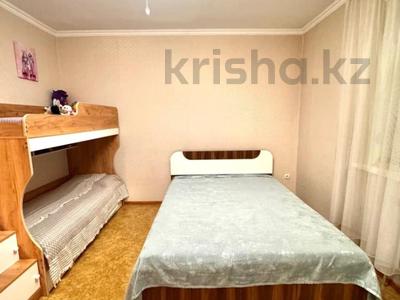 2-комнатная квартира · 88 м² · 10/17 этаж, Жандосова за 58.5 млн ₸ в Алматы, Ауэзовский р-н