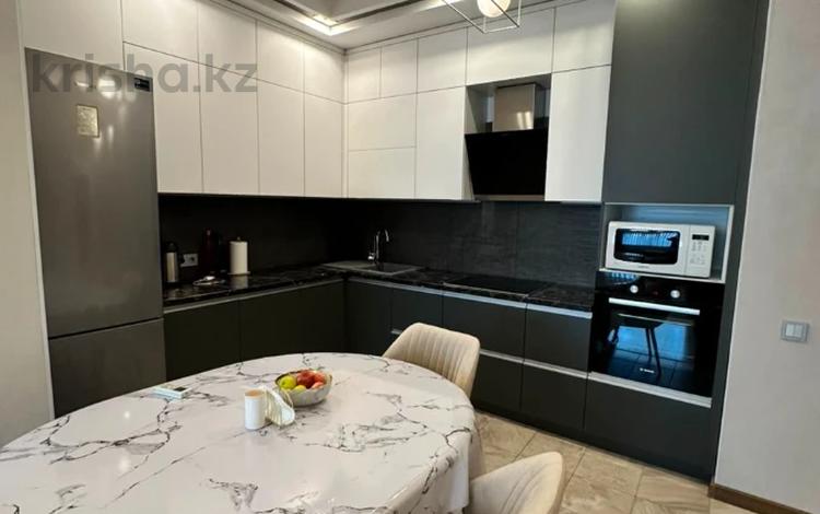 2-комнатная квартира · 72 м² · 2/18 этаж, Навои 208 — Торайгырова за 68 млн ₸ в Алматы, Бостандыкский р-н — фото 2