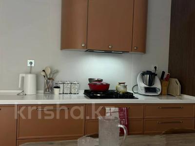 4-комнатная квартира · 140 м² · 2/10 этаж, мкр 12 за 105 млн ₸ в Актобе