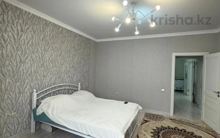 3-комнатная квартира · 127 м², мкр. Алтын орда за 53 млн ₸ в Актобе — фото 16