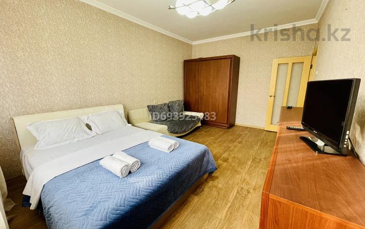1-бөлмелі пәтер · 45 м² · 6/9 қабат, Сатпаева 79, бағасы: 15 000 ₸ в Алматы, Алмалинский р-н — фото 4