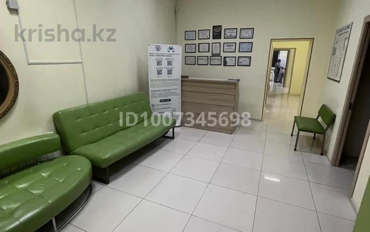 Свободное назначение, медцентры и аптеки, кабинеты и рабочие места · 137 м² за ~ 1.1 млн ₸ в Астане, Алматы р-н — фото 2