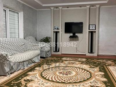 Отдельный дом • 5 комнат • 240 м² • 6 сот., Басқұдық ғарышкер — 8 за 30 млн 〒 в Баскудуке
